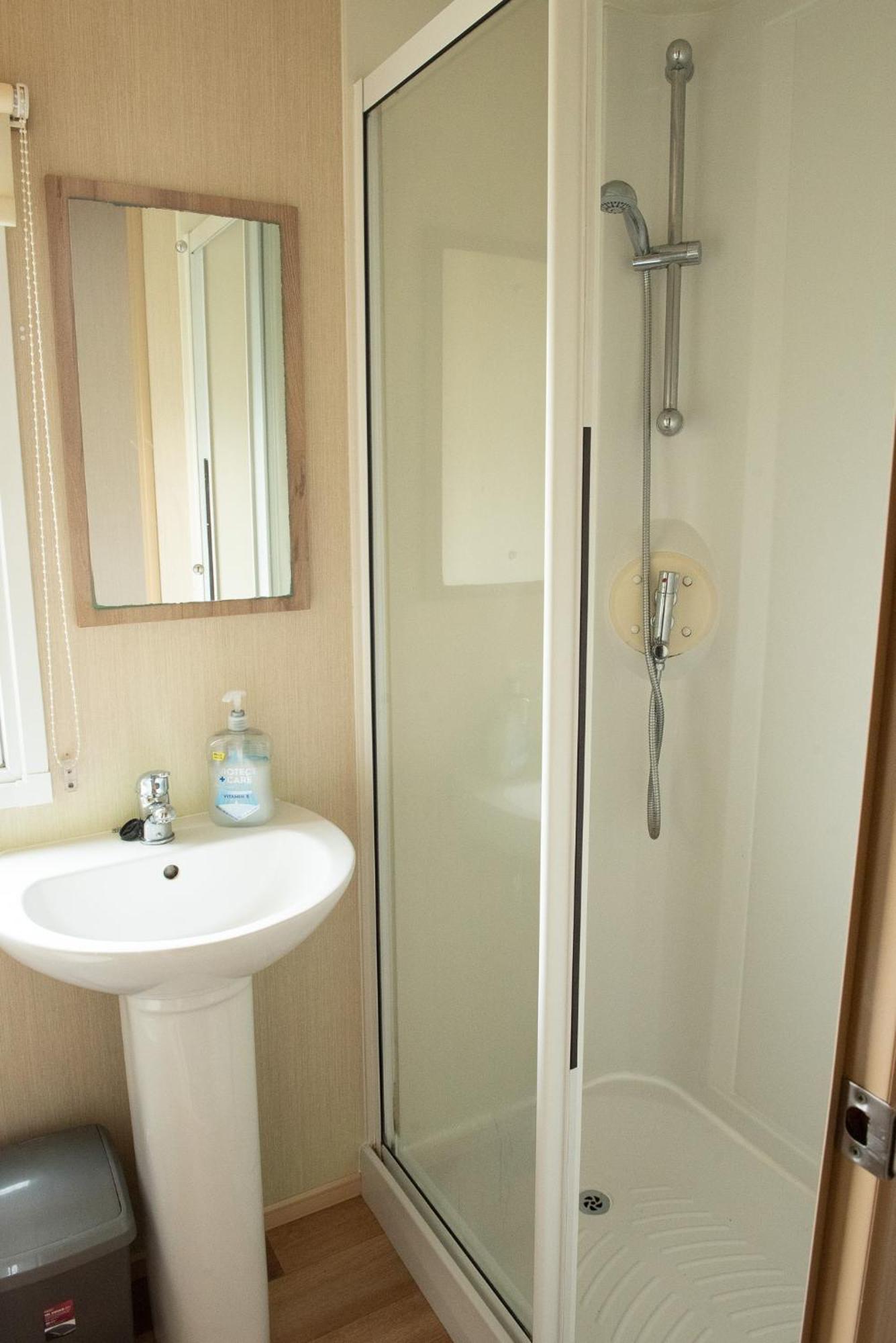 2 Bed Caravan For Hire At Golden Sands In ริล ภายนอก รูปภาพ