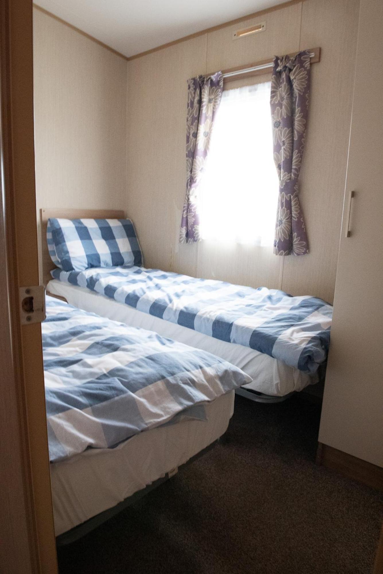 2 Bed Caravan For Hire At Golden Sands In ริล ภายนอก รูปภาพ